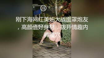 炸裂流出，推特露脸气质短发贤惠绿帽人妻【1点睡觉】极度反差一面，户外露出野战与多名单男群P内射 (1)