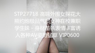 骚女友万达楼道给我口交