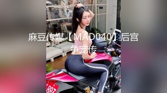 【新片速遞】  新来的美女激情大秀诱惑狼友，黑丝情趣全程露脸在狼友的金钱攻势下脱光自慰，揉奶玩逼跳蛋抽插，特写展示