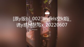 长发丰满女仆装美少妇露脸口交，女上无套啪啪，特写掰穴超级粉嫩穴超多姿势，喷水