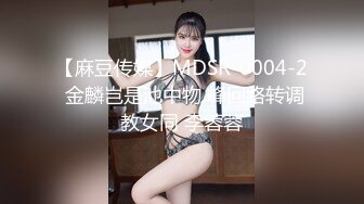 ⚫️⚫️冒死偸拍大神潜入商场女厕，独占一个坑位，隔板缝连续偸拍多位妹子大小便，臀控必备，全是大屁股