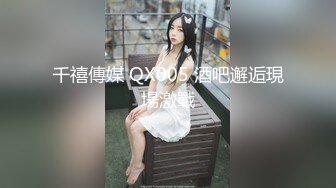  酒店约操大奶人妻，抓着奶子一顿吸，跪地深喉大屌，扶着沙发被后入，骑乘位猛坐