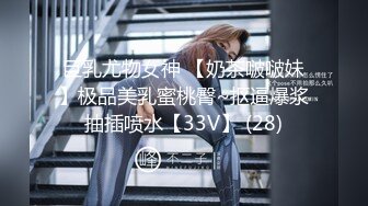 小哥哥不累他就喜欢操逼 两个大奶美女被轮流输出 上位骑乘表情享受