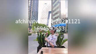 STP28607 女仆装黑丝袜！极品双马尾少女！肛塞尾巴，地上假屌骑坐，张开双腿玻璃棒插穴，无毛肥逼极品 VIP0600