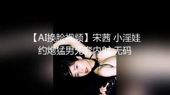 纯情美少女 阴毛杂乱无章 不过粉木耳蝴蝶逼还是加分不少 全程露脸道具自慰